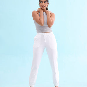 Women Solid White Mid Rise Casual Joggers