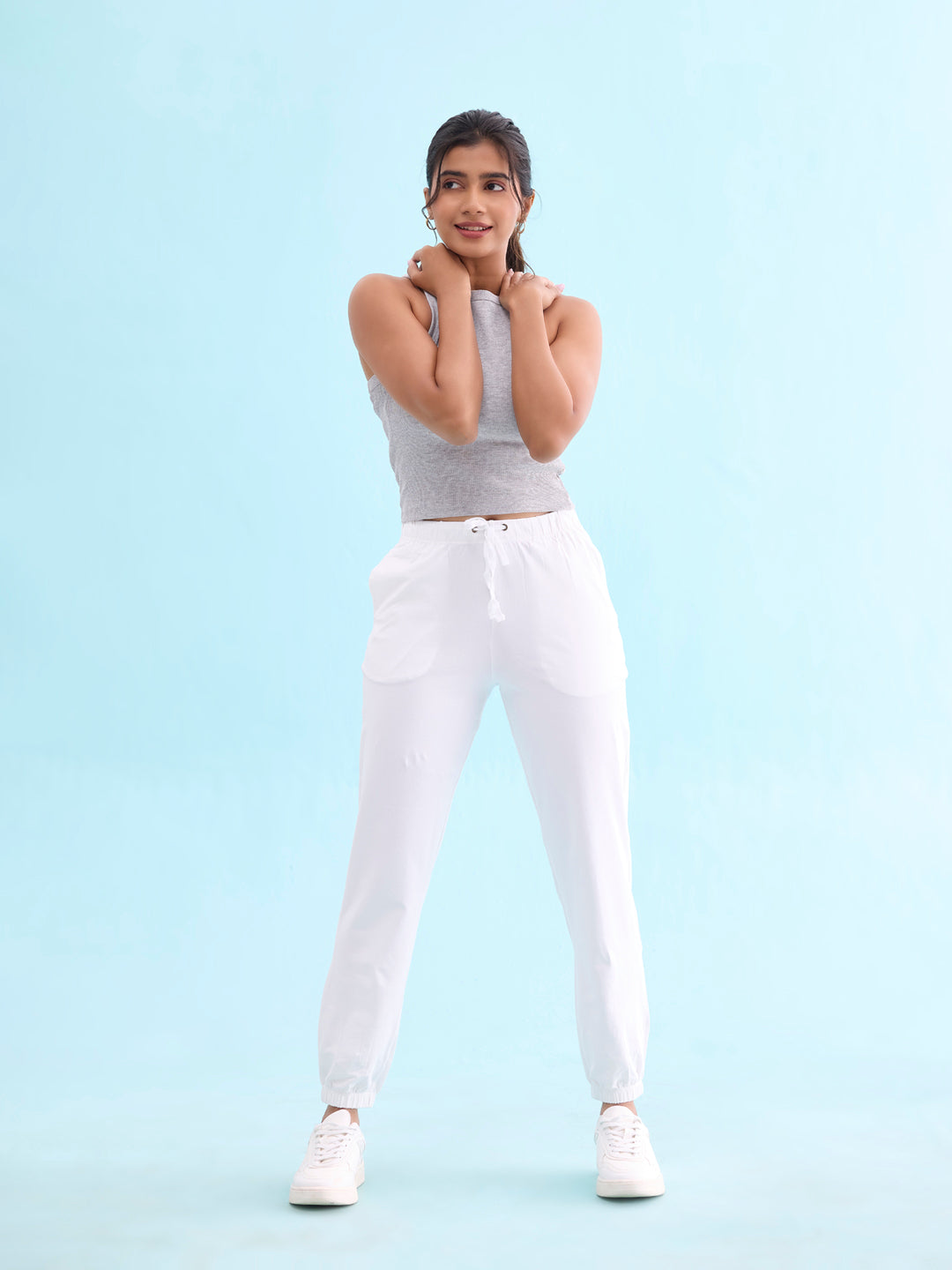 Women Solid White Mid Rise Casual Joggers