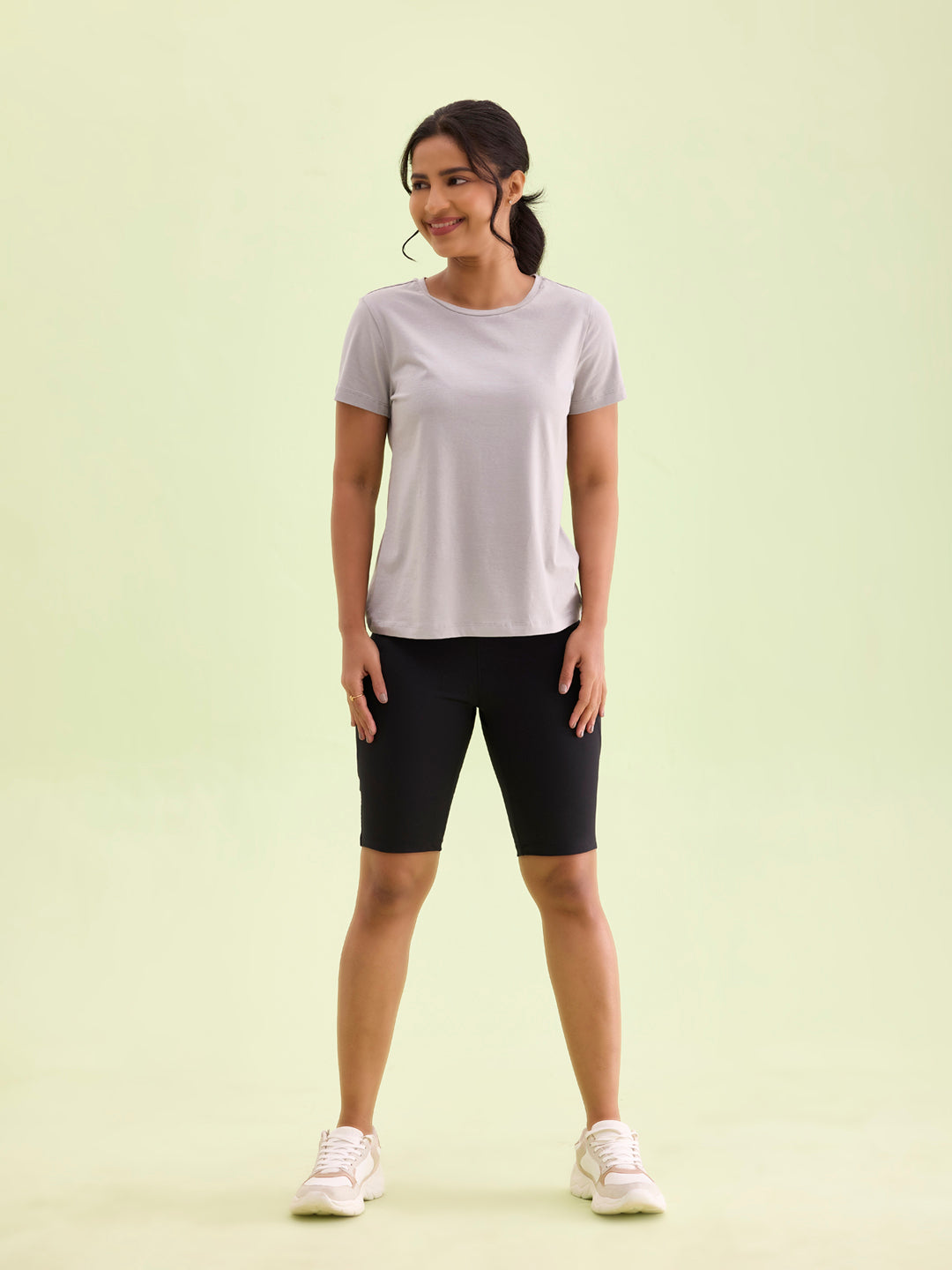 Women Solid Black High Rise Active Shorts