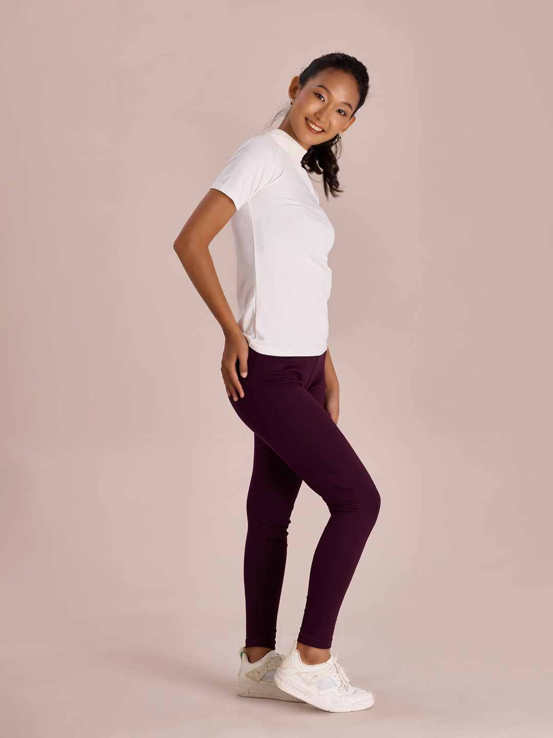 Women Solid Dark Wine Ribbed Warm Leggings