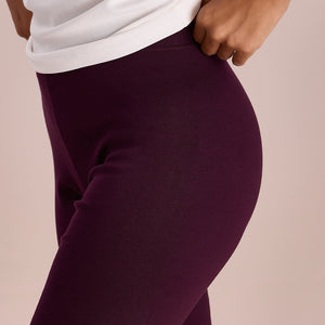 Women Solid Dark Wine Ribbed Warm Leggings