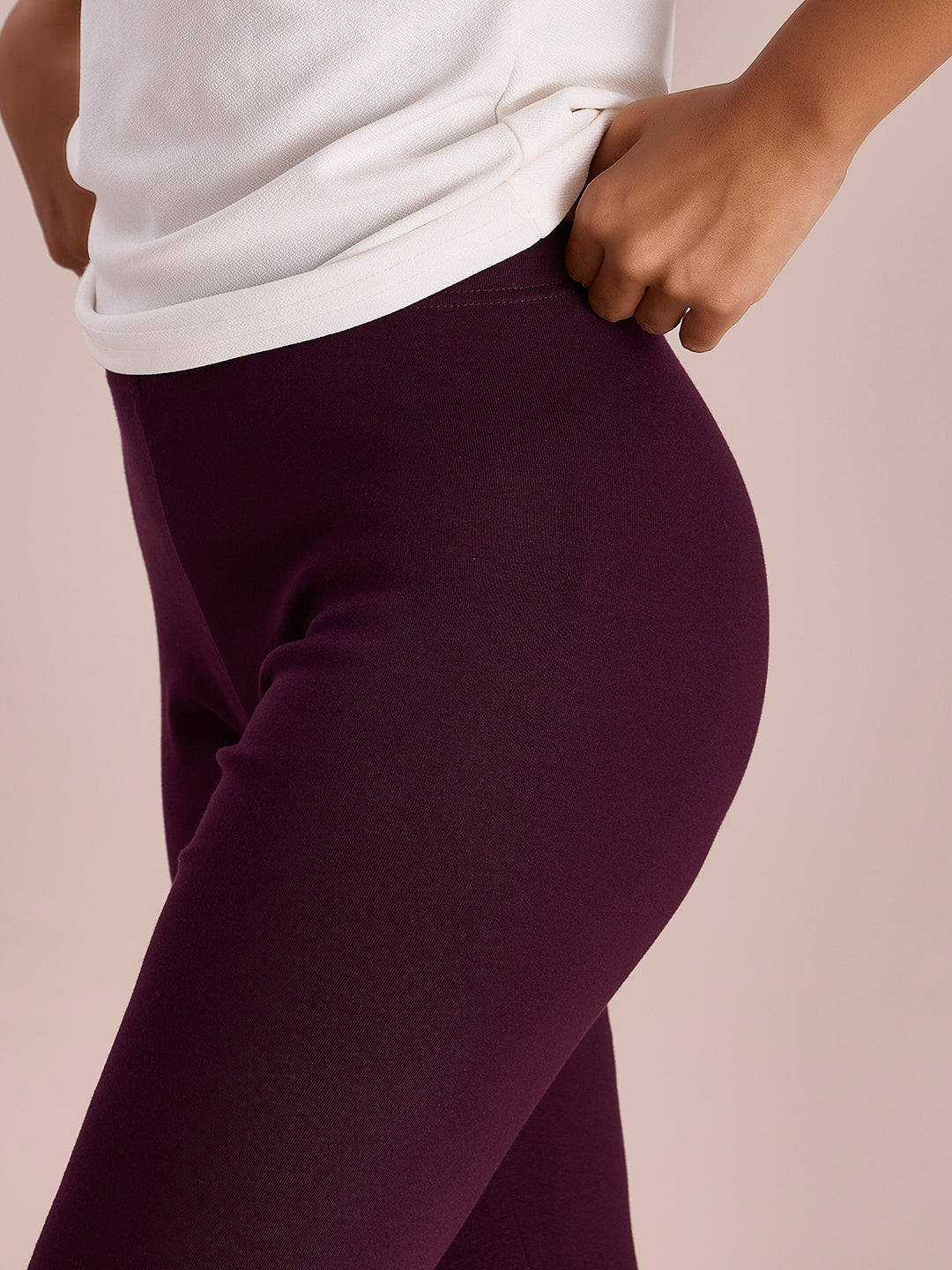 Women Solid Dark Wine Ribbed Warm Leggings