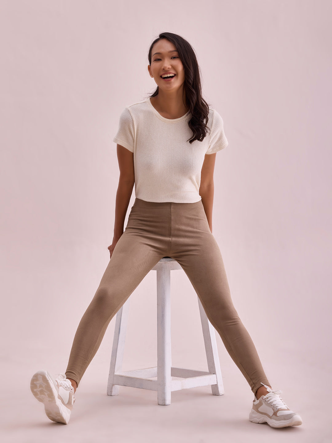 Women Solid Beige Mid Rise Warm Suede Legging