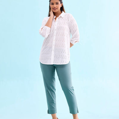 Women Solid Leaf Green Cotton Pencil Pant