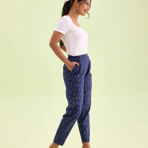 Women Ikat Navy Printed Pencil Pants