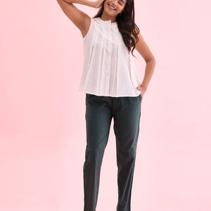 Women Solid Dark Green Comfort Fit Cotton Pants