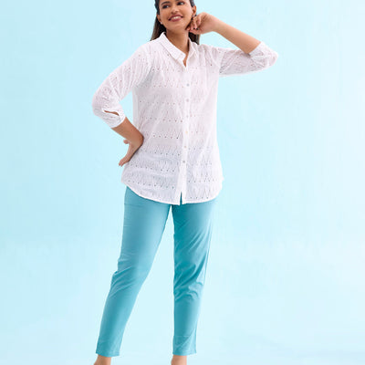 Women Solid Light Mint Mid Rise Cotton Pants