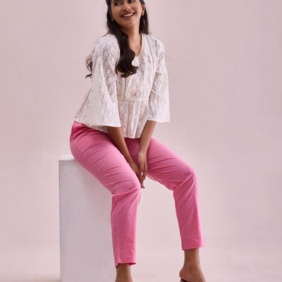 Women Solid Young Pink Mid Rise Cotton Pants