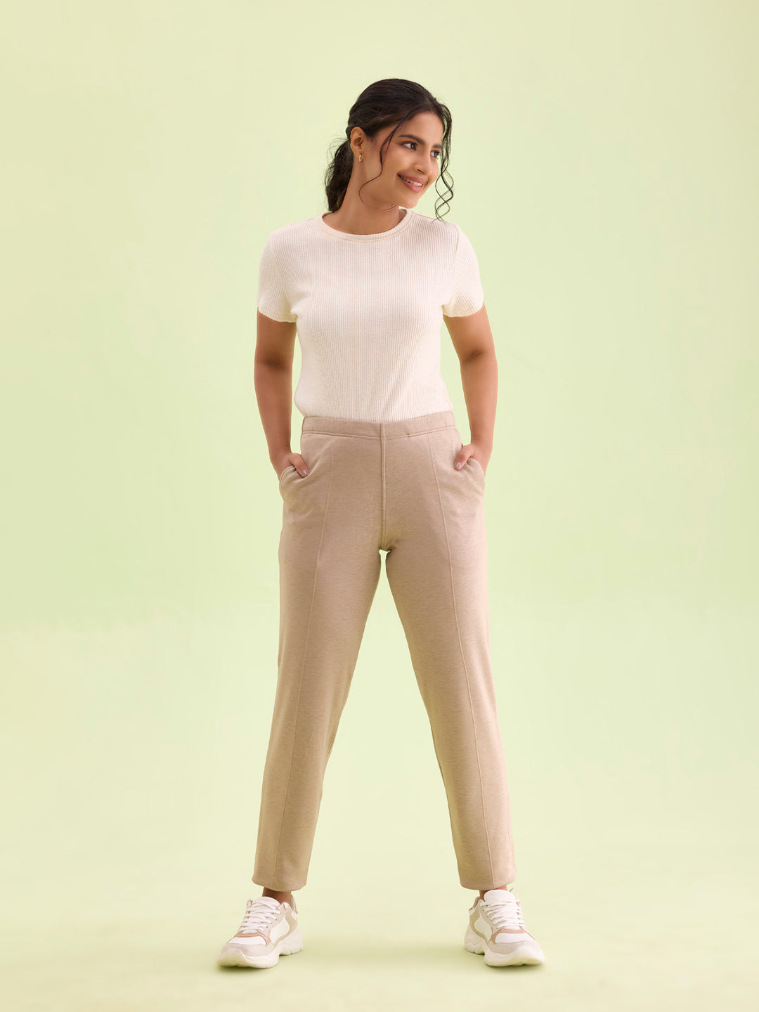 Women Solid Beige Mid Rise Ultra Warm Kurti Pant