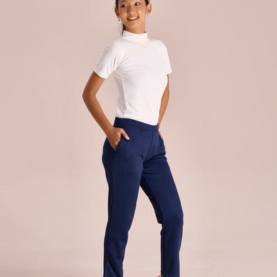 Women Solid Navy Mid Rise Ultra Warm Kurti Pant