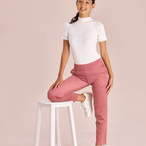 Women Solid Rusty Pink Mid Rise Ultra Warm Kurti Pant