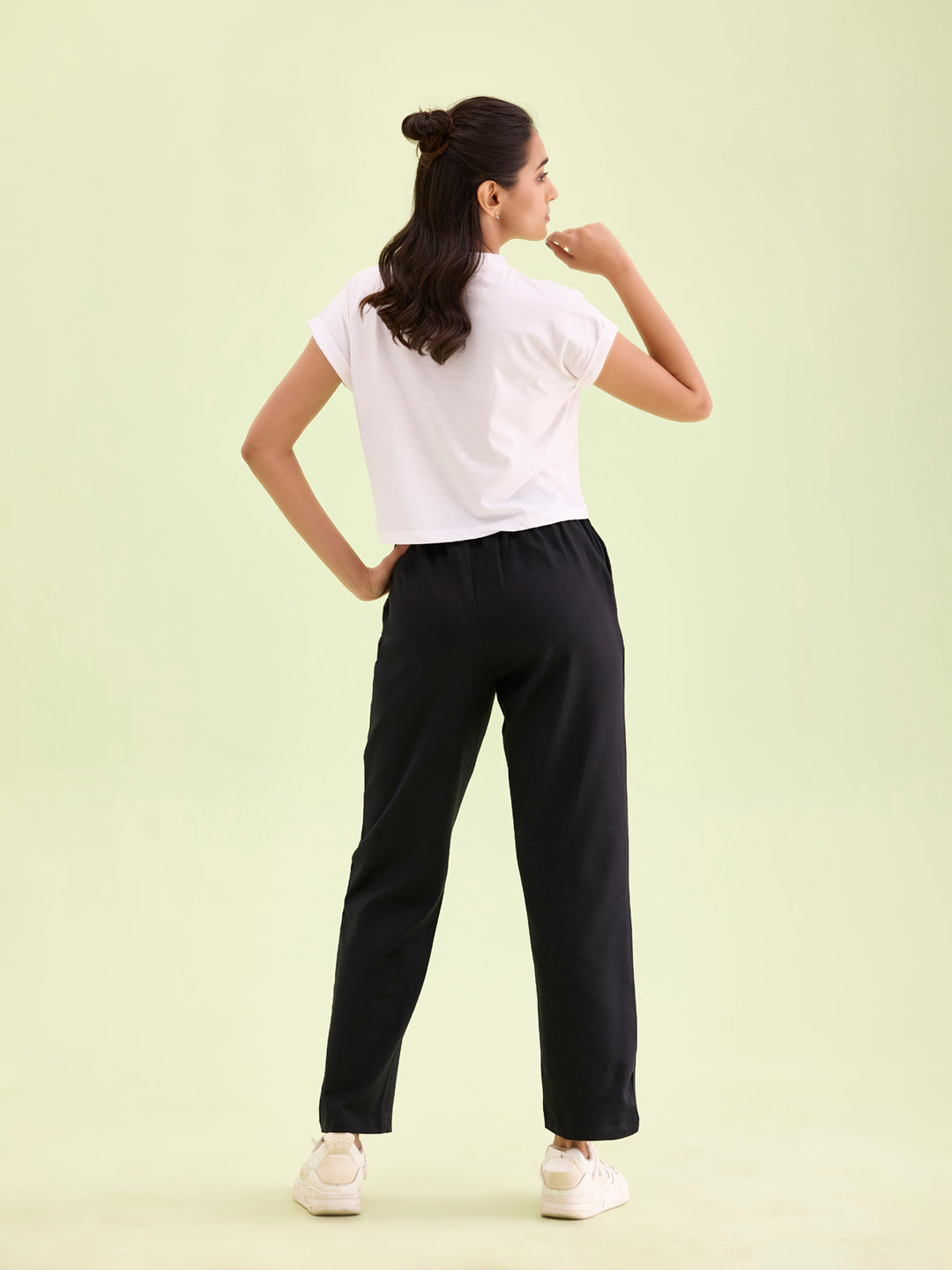 Women Solid Black Mid Rise Warm Casual Pants