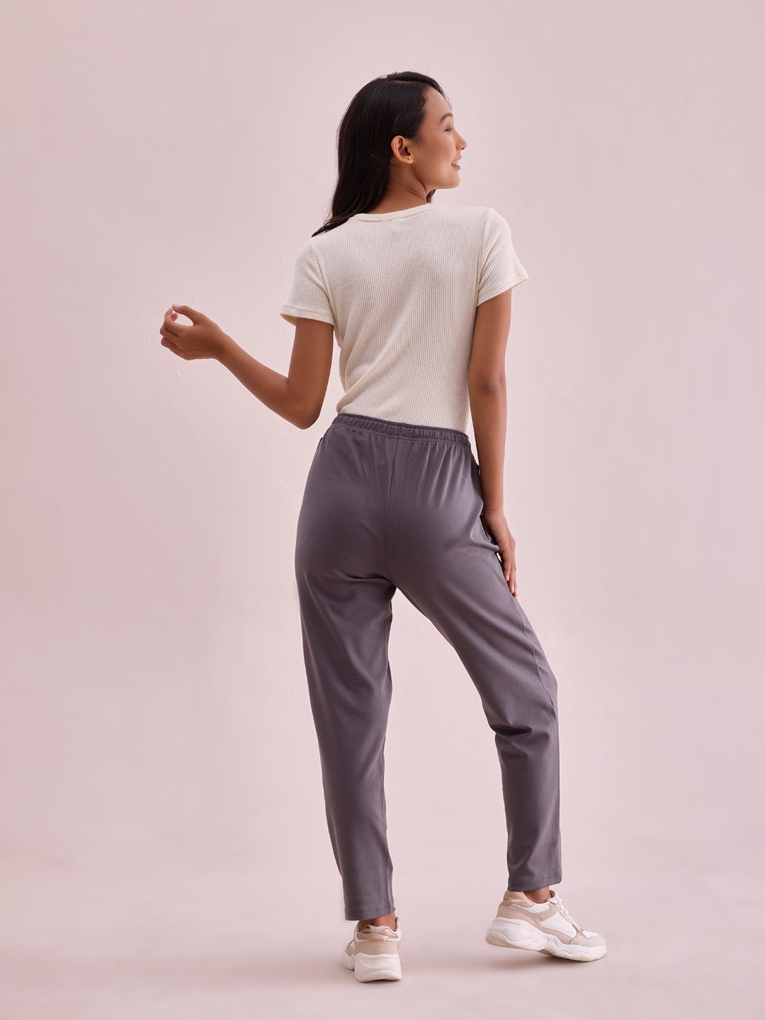 Women Solid Silver Grey Mid Rise Warm Casual Pants