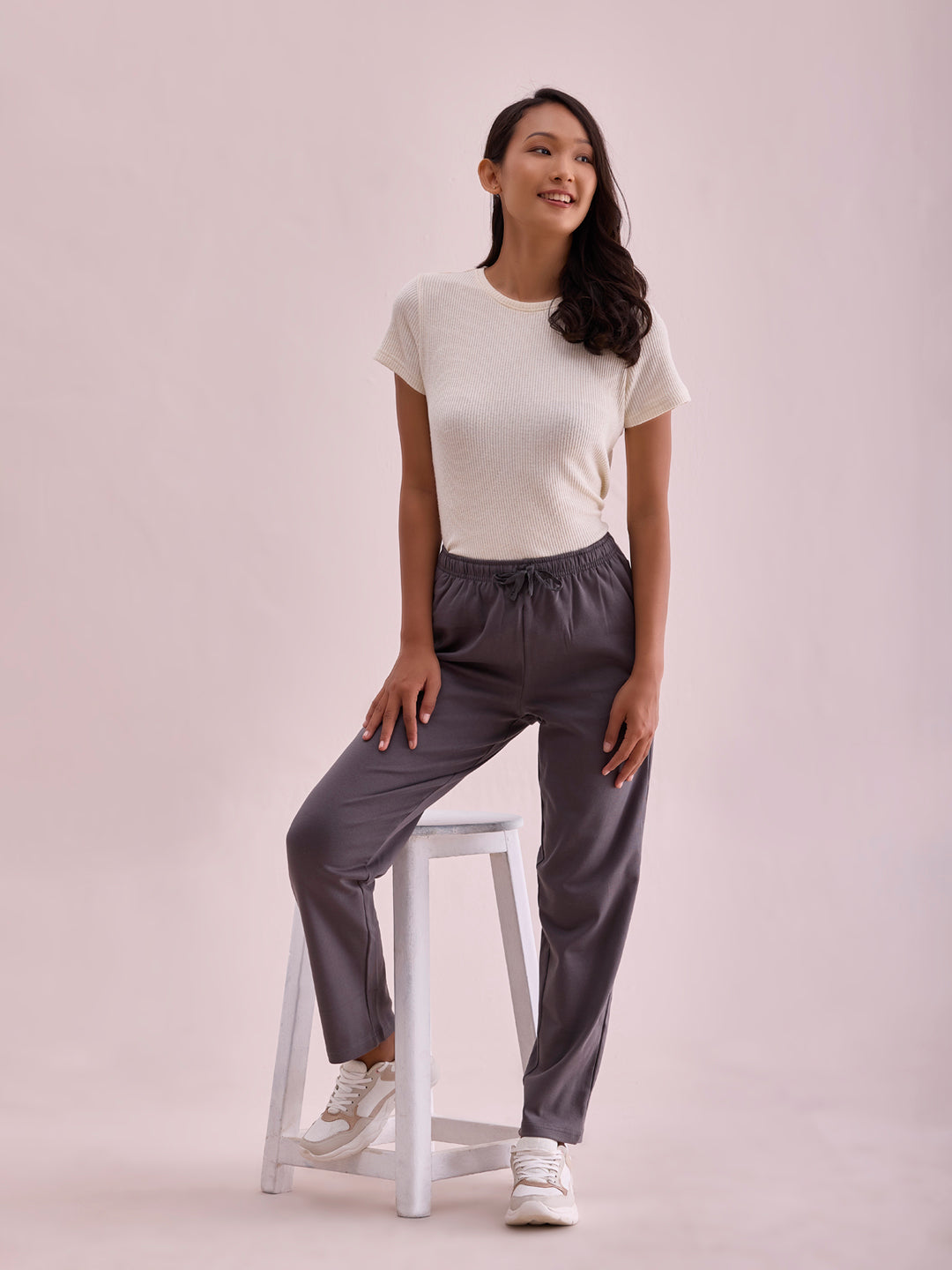Women Solid Silver Grey Mid Rise Warm Casual Pants