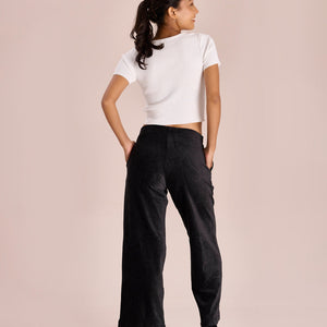 Women Solid Black Mid Rise Corduory Wide Pants