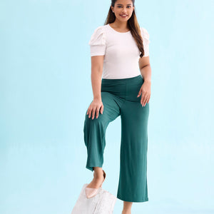 Women Solid Dark Green Knit Viscose Mid Rise Palazzos