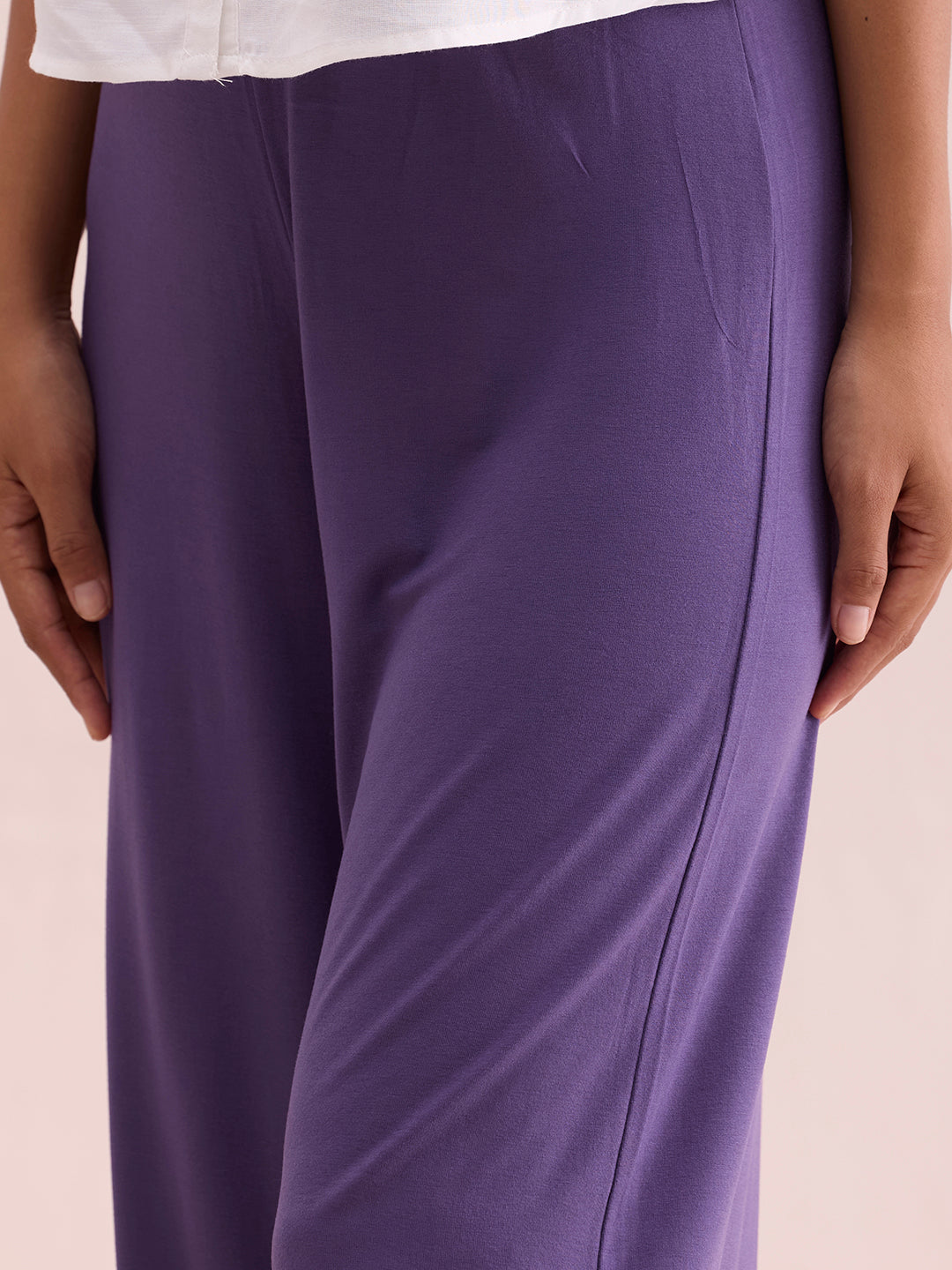 Women Solid Purple Viscose Mid Rise Knit Palazzos