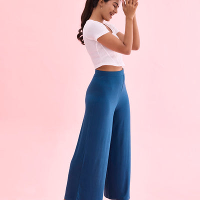 Women Solid Turquoise Blue Viscose Mid Rise Knit Palazzos