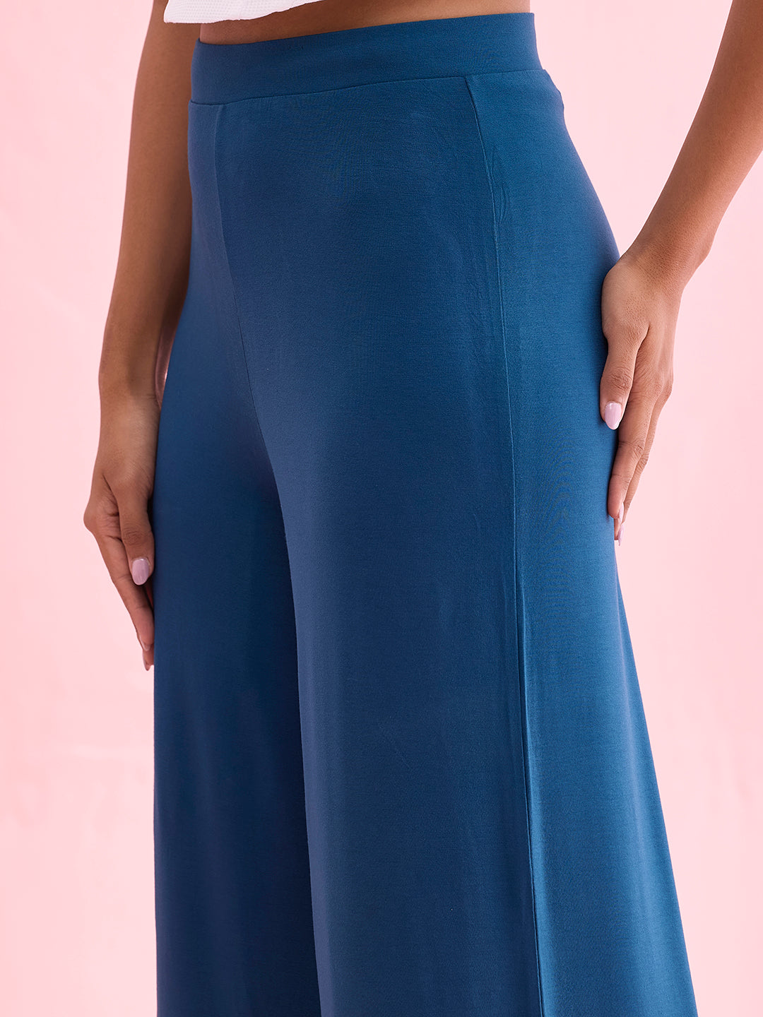 Women Solid Turquoise Blue Viscose Mid Rise Knit Palazzos