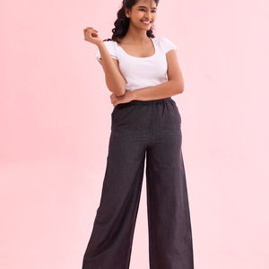 Women Solid Black Denims Wide Leg Pants