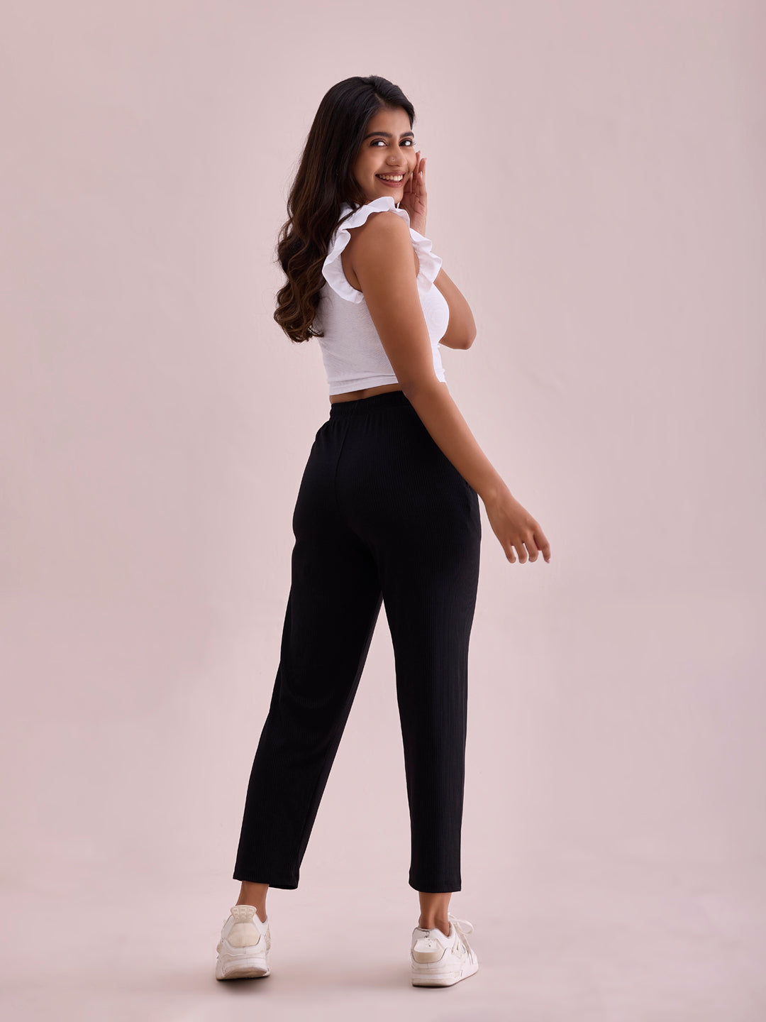 Women Solid Black Mid Rise Casual Rib Pants