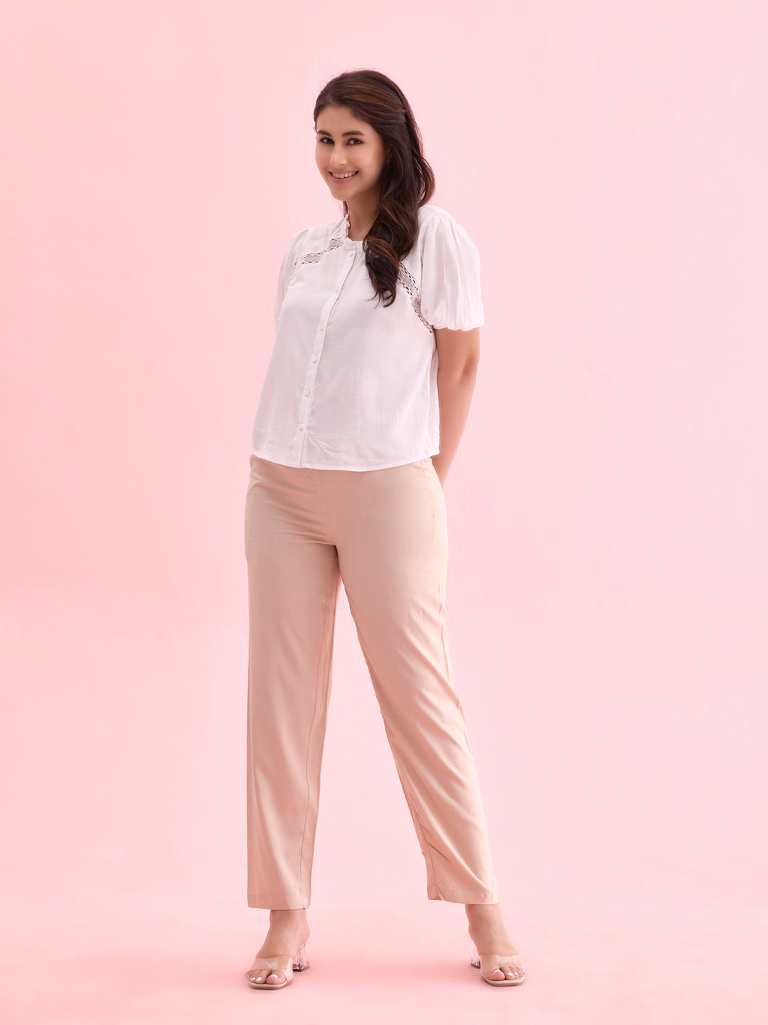 Women Solid Light Beige Mid Rise Casual Pants