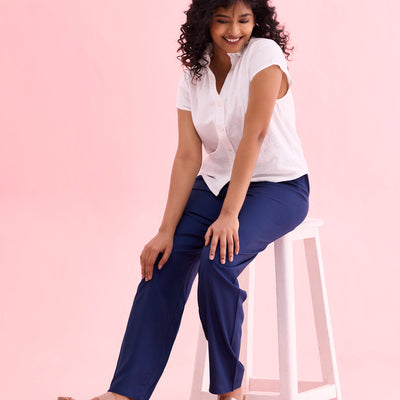 Women Solid Navy Mid Rise Casual Pants