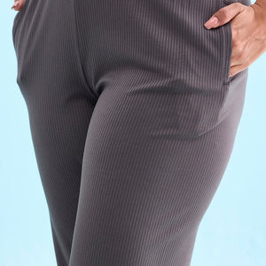 Women Solid Silver Grey Mid Rise Casual Rib Pants