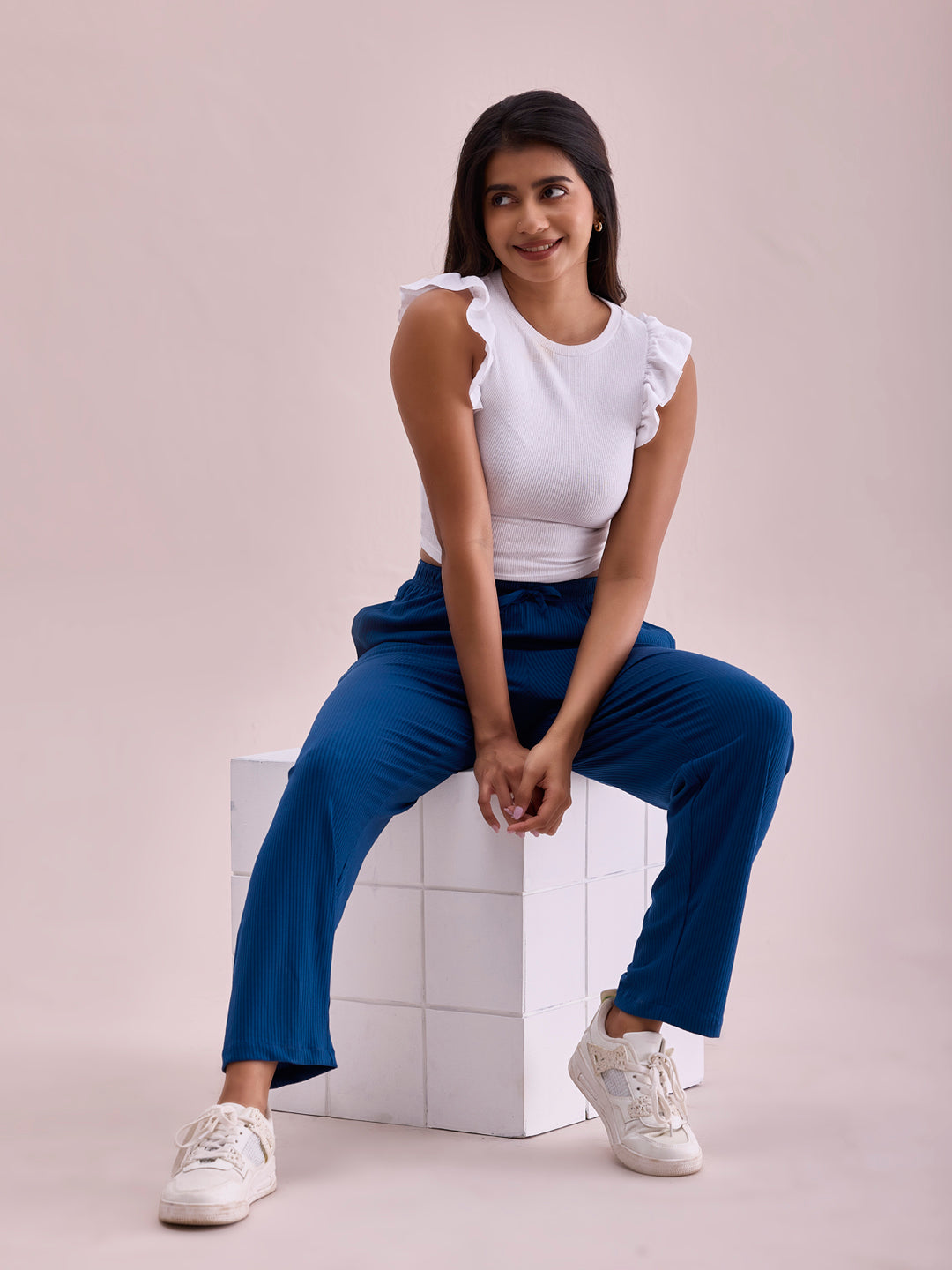 Women Solid Turquoise Blue Mid Rise Casual Rib Pants