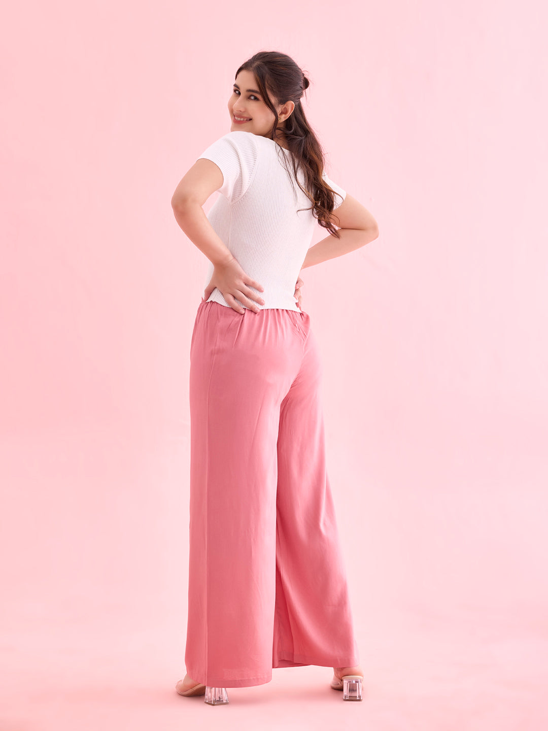 Women Solid Dusty Pink Woven Viscose Mid Rise Basic Palazzos