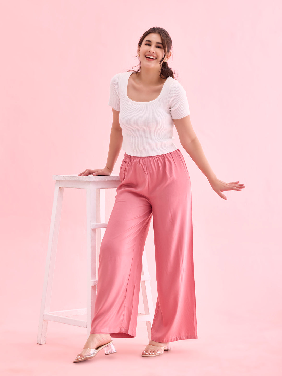 Women Solid Dusty Pink Woven Viscose Mid Rise Basic Palazzos