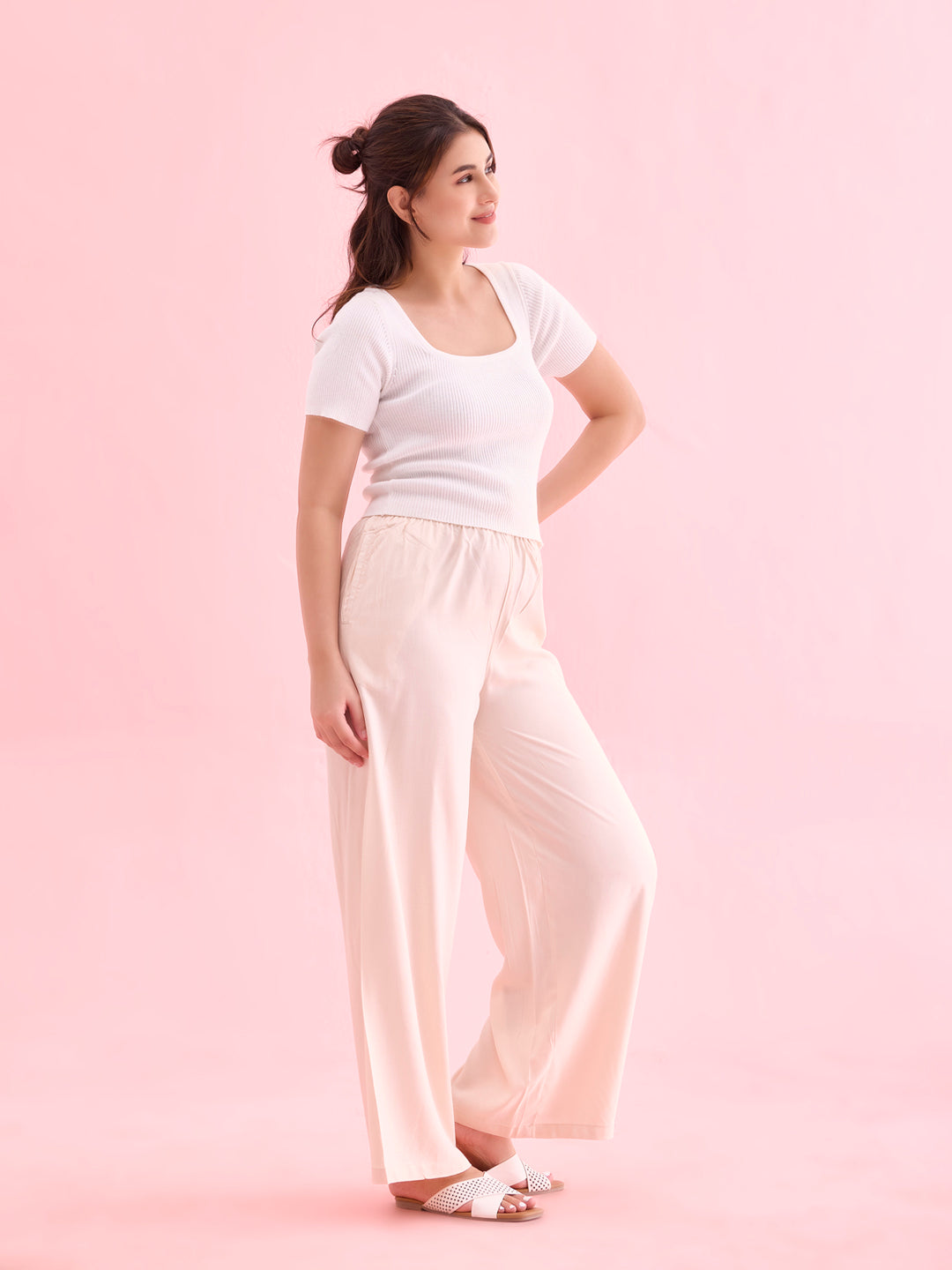 Women Solid Ecru Woven Viscose Mid Rise Basic Palazzos