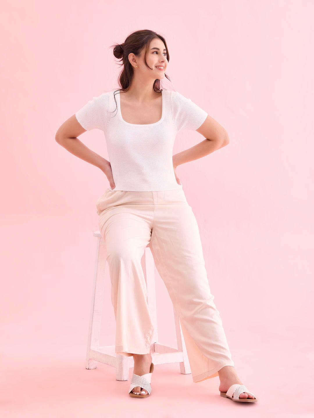 Women Solid Ecru Woven Viscose Mid Rise Basic Palazzos