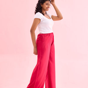 Women Solid Fuchsia Woven Viscose Mid Rise Basic Palazzos