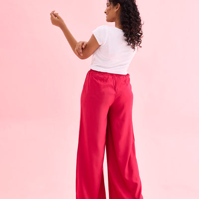 Women Solid Fuchsia Woven Viscose Mid Rise Basic Palazzos