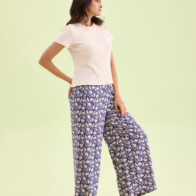 Women Navy Viscose Mid Rise Printed Palazzo