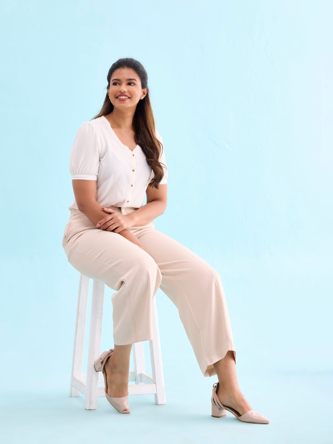 Women Solid Beiges High Rise Crepe Wide Pant
