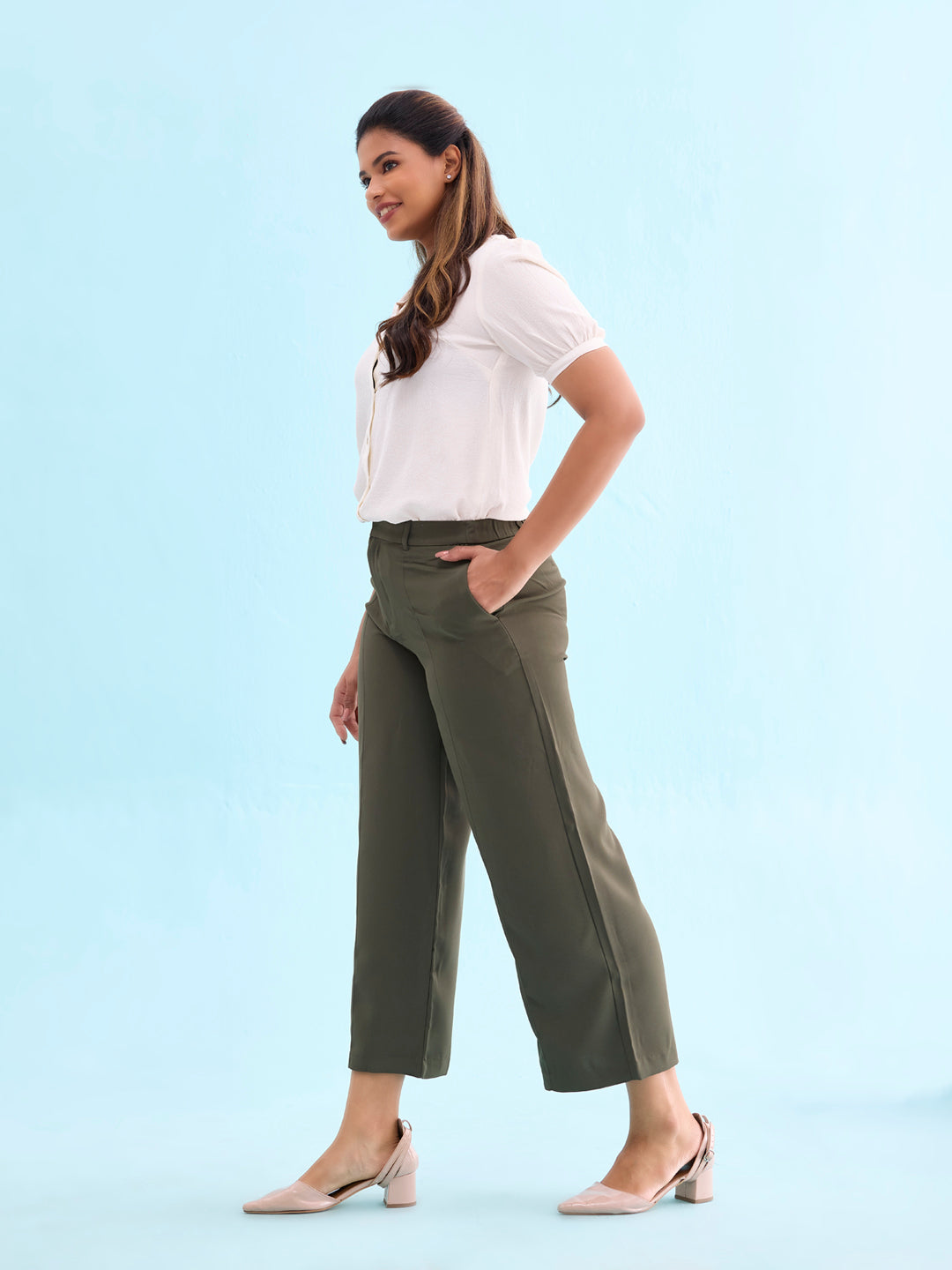 Women Solid Olive Green High Rise Crepe Wide Pant