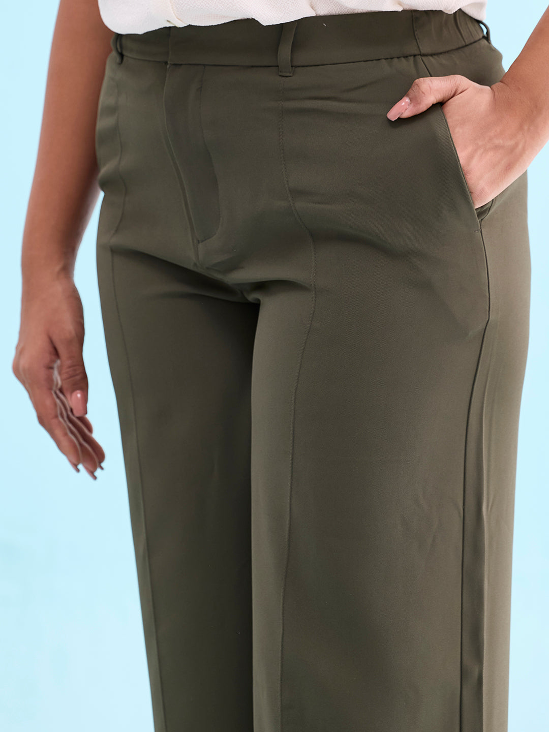 Women Solid Olive Green High Rise Crepe Wide Pant
