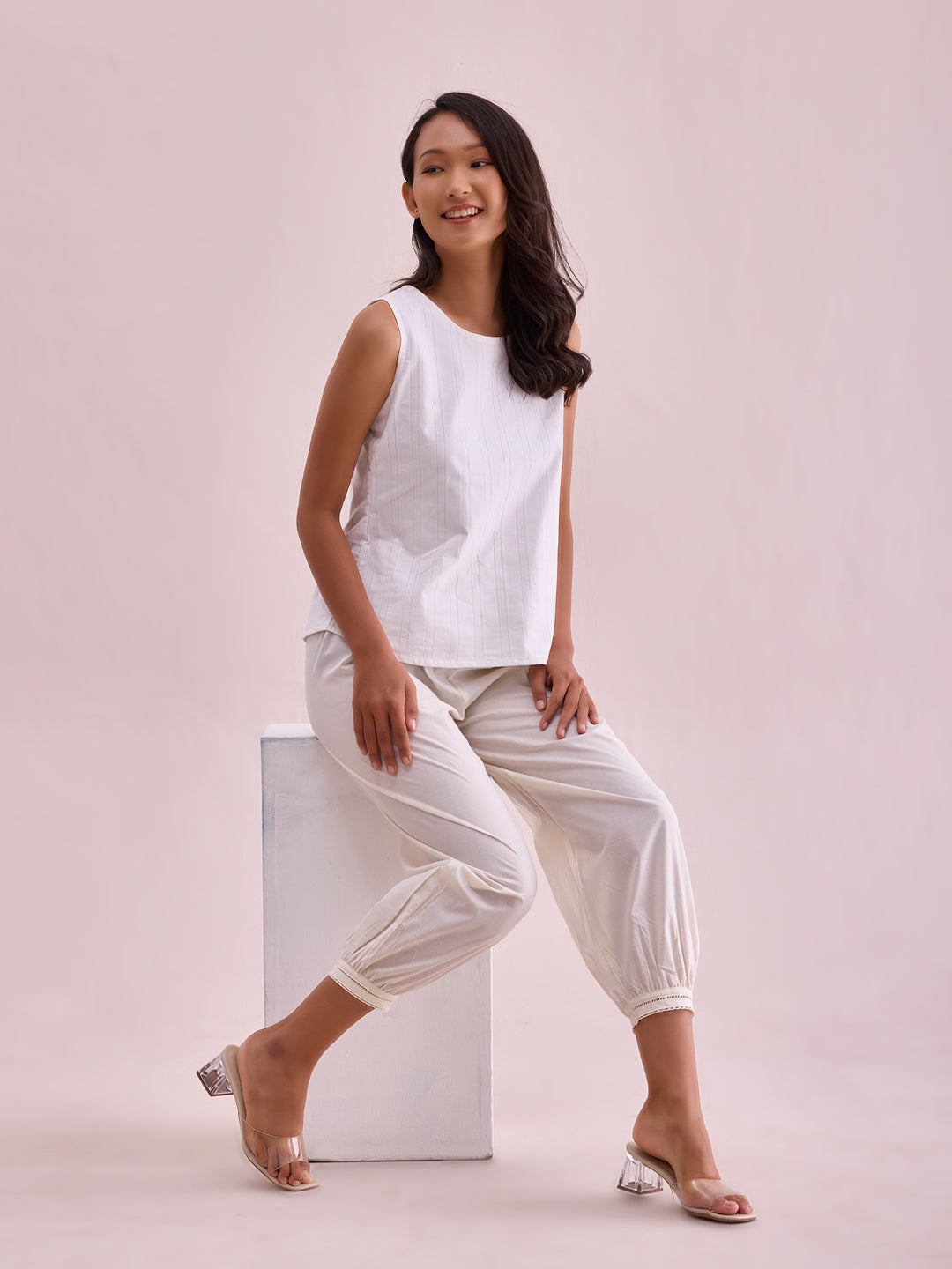 Women Solid Cream Cotton Cropped Salwar
