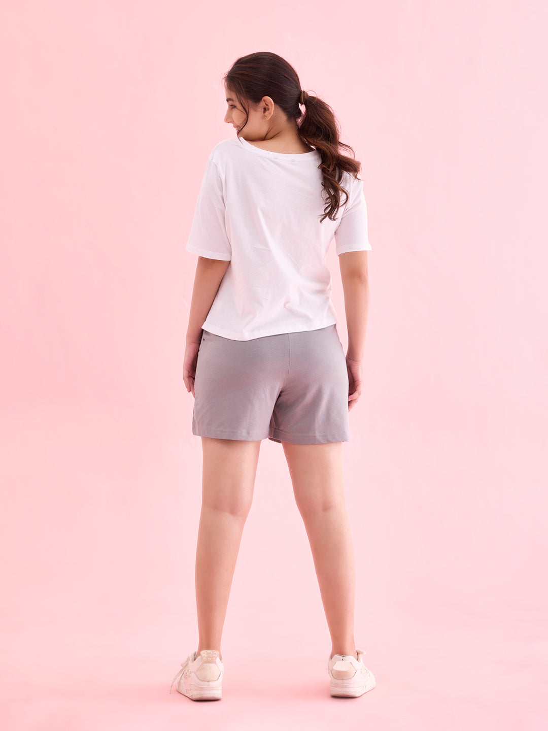 Women Solid Ebony Grey Mid Rise Casual Shorts