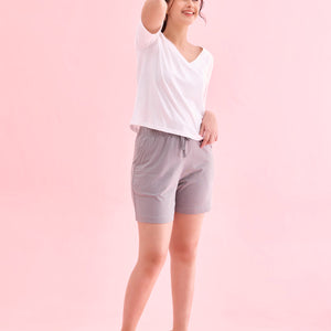 Women Solid Ebony Grey Mid Rise Casual Shorts