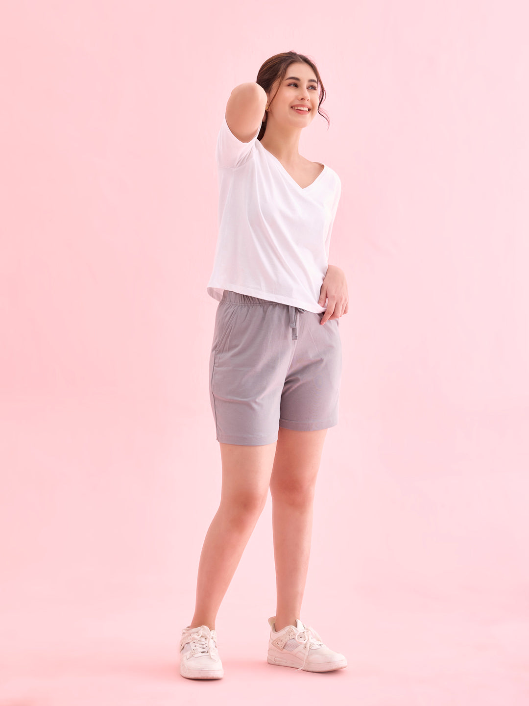 Women Solid Ebony Grey Mid Rise Casual Shorts