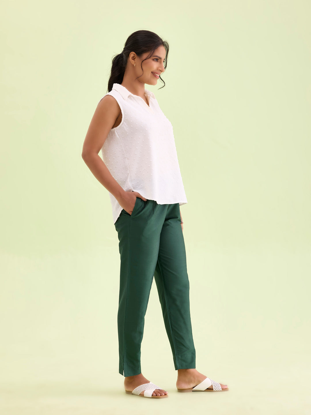 Women Bottle Green Solid Mid Rise Metallic Pants