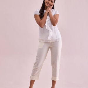 Women Solid Cream Mid Rise Cropped Metallic Pants