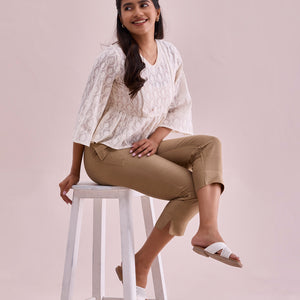 Women Solid Gold Mid Rise Cropped Metallic Pants