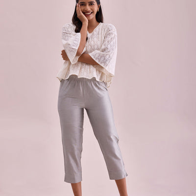 Women Solid Silver Mid Rise Cropped Metallic Pants