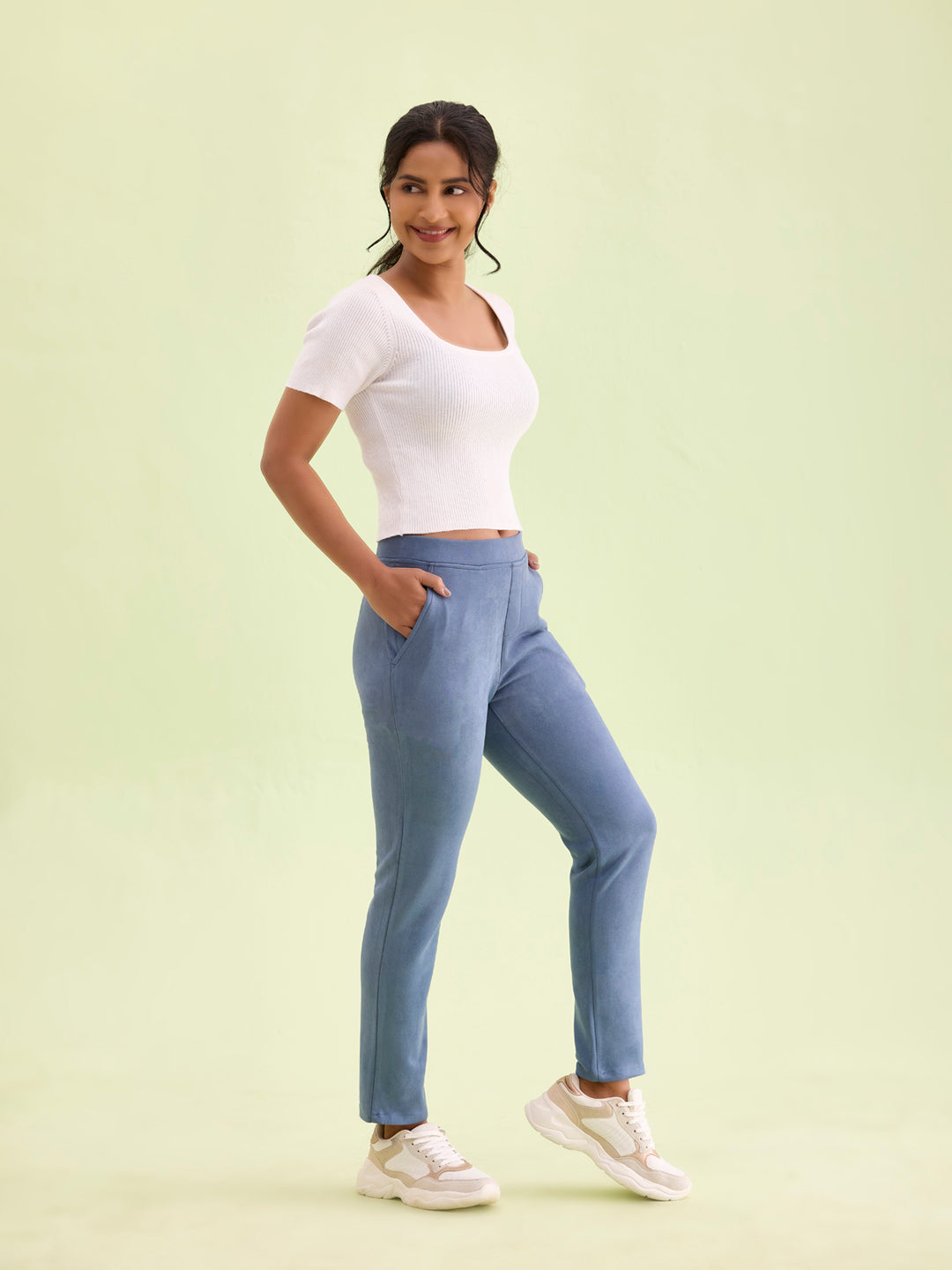 Women Solid Dark Jean Blue Mid Rise Suede Treggings
