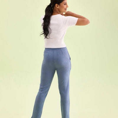 Women Solid Dark Jean Blue Mid Rise Suede Treggings