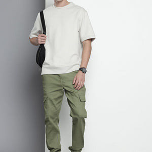 Men's Green Regular Fit Solid Utility Cargo Jogger
